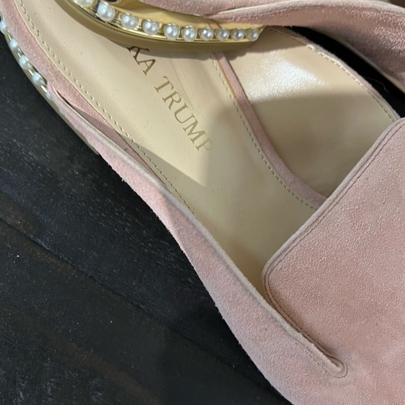 Ivanka Trump mule slide - Picture 2 of 3